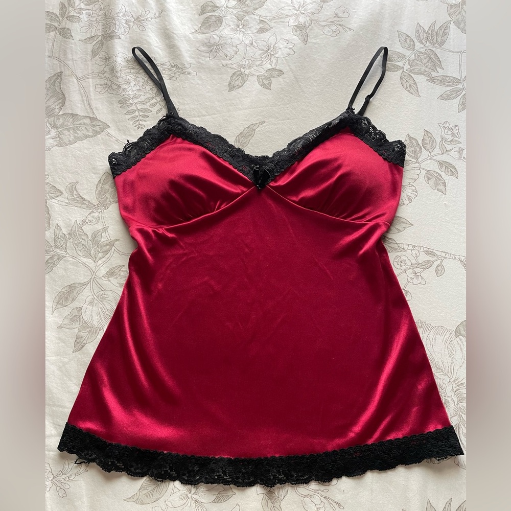 Forever21‎ Y2K Maroon Satin Black Lace Babydoll Cami Top Medium Bratz Vamp Goth